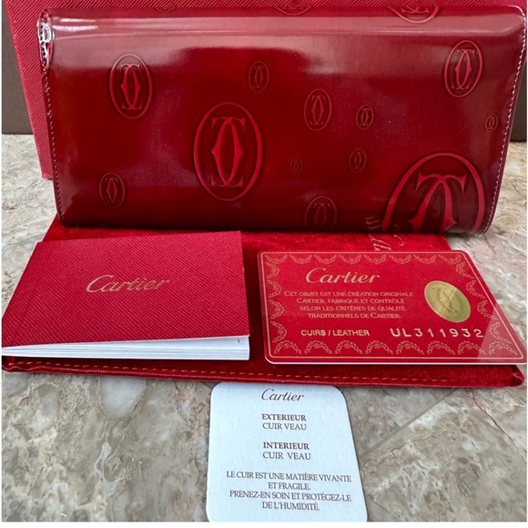 ❤️❤️❤️‍🔥❤️‍🔥NEW CARTIER BIRTHDAY CONTINENTAL WALLET❣️❣️❣️❣️❣️ - Picture 12 of 15
